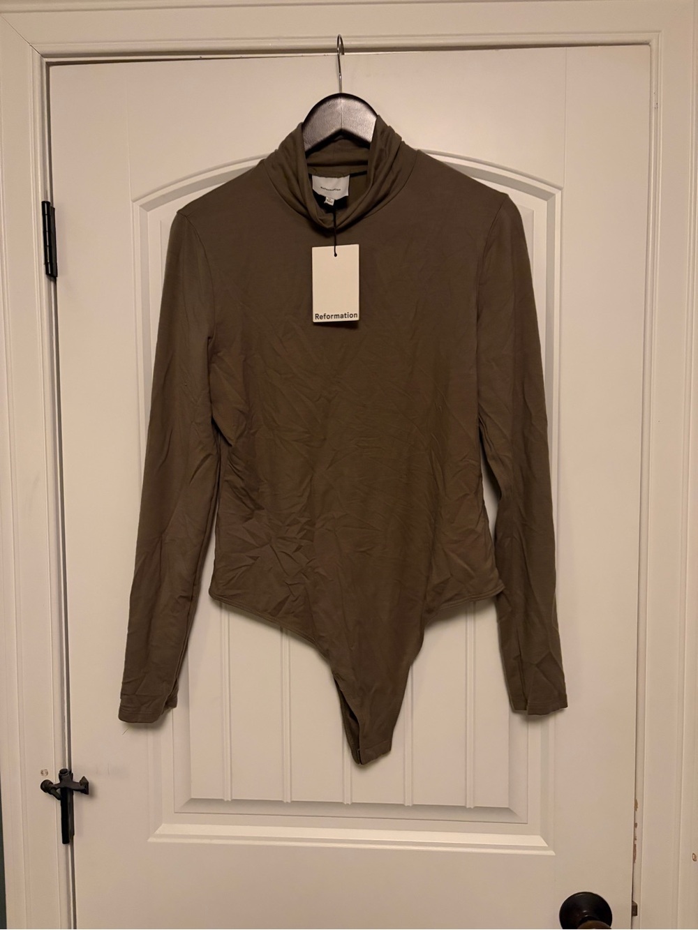 NWT Reformation Cordelia Knit Turtleneck Long-Sleeve Bodysuit in Poppyseed